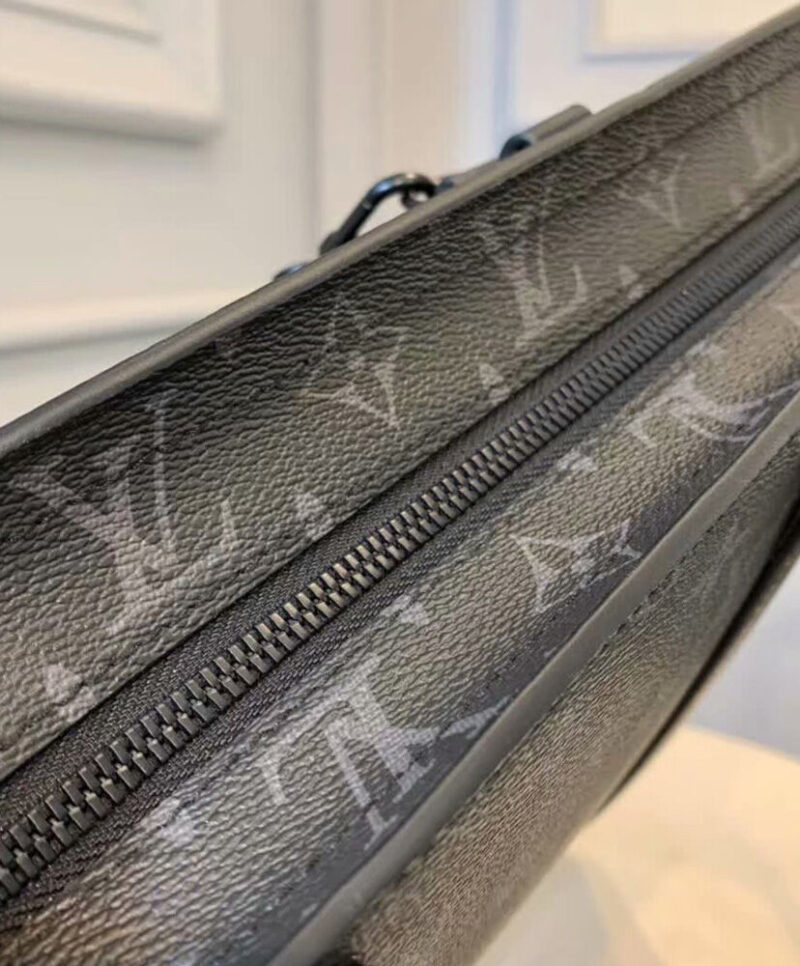 Louis Vuitton Sac Plat Horizontal Zippe M45265  Black